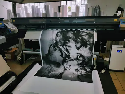 Wielkodruk - agencja reklamowa - rollupy - druk wielkoformatowy Radom - banery odblaskowe - fototapety Radom